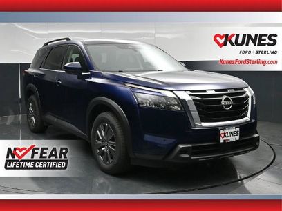 Used 2025 Nissan Pathfinder SV