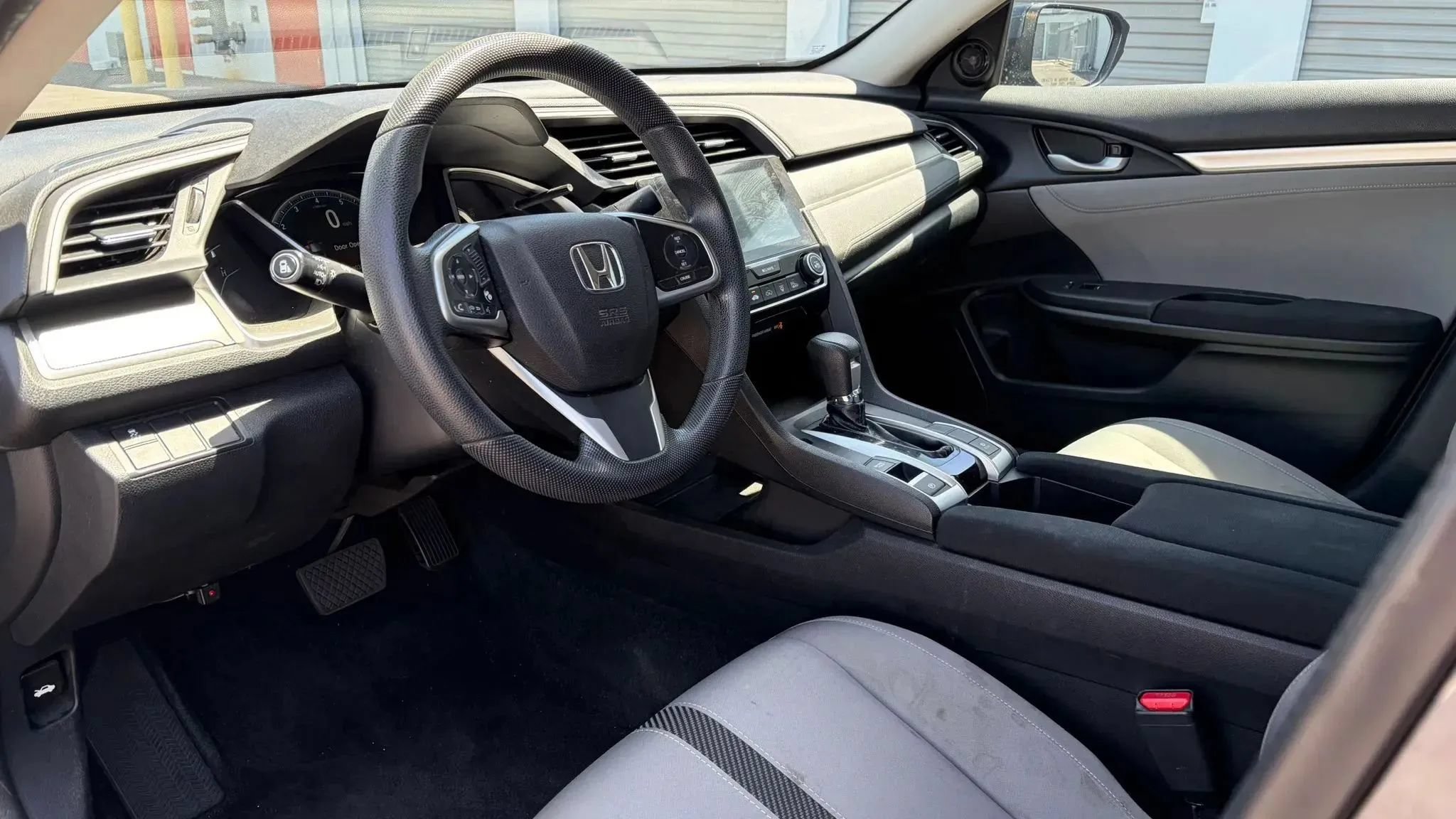 Used 2018 Honda Civic EX image 10