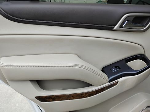 Used 2016 GMC Yukon Denali w/ Open Road Package image 15