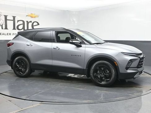 Used 2024 Chevrolet Blazer LT w/ Convenience Package FWD image 1