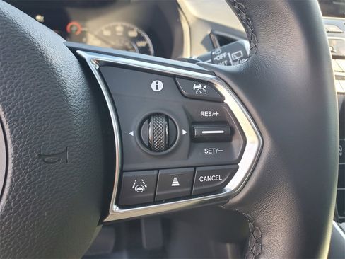 Used 2025 Acura RDX SH-AWD image 26