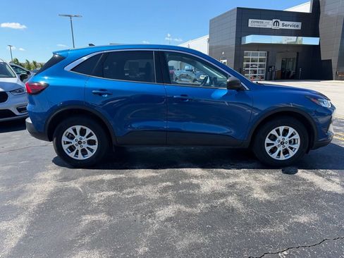 Used 2023 Ford Escape Active AWD/4WD image 11
