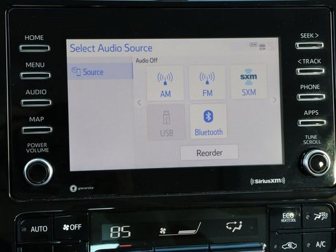 Certified 2022 Toyota Prius LE image 27