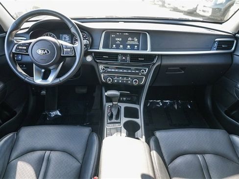 Used 2020 Kia Optima SE image 13