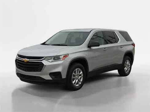 Used 2021 Chevrolet Traverse LS w/ LPO, Cargo Package image 7