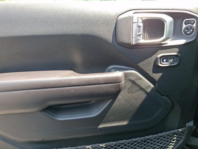 Used 2021 Jeep Wrangler Sport AWD/4WD image 11