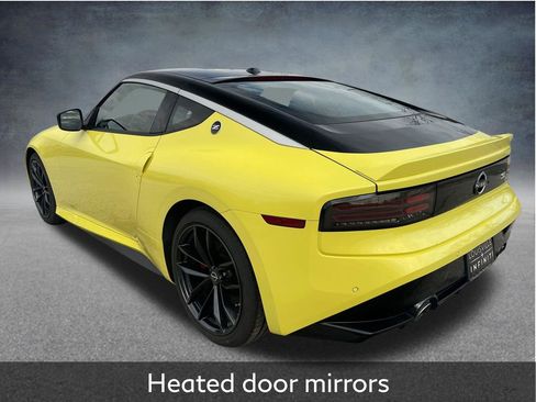 Used 2024 Nissan Z Performance w/ Floor Mat Package RWD image 6