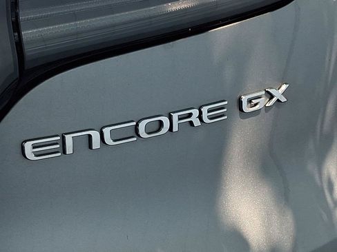 Used 2024 Buick Encore GX Avenir w/ Avenir Convenience Package FWD image 14