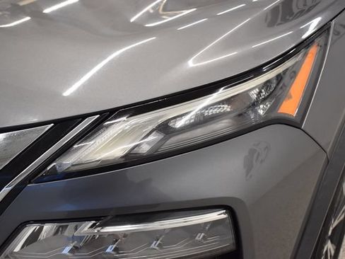 Used 2023 Nissan Rogue SV AWD/4WD image 15