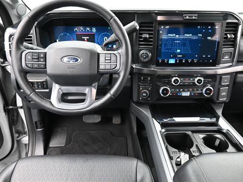 Used 2025 Ford F250 Lariat w/ Lariat Ultimate Package AWD/4WD image 14