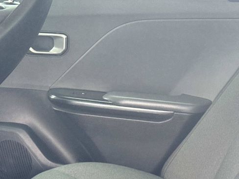 Used 2025 Kia K4 FWD image 14