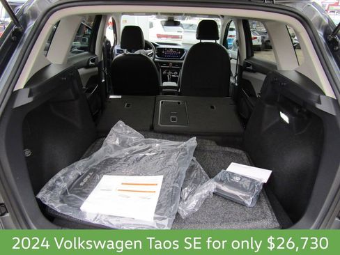 New 2024 Volkswagen Taos SE AWD/4WD image 8