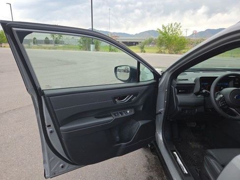 Used 2026 Subaru Outback Touring XT w/ Touring Package AWD/4WD image 10