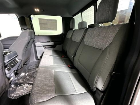 New 2026 Ford F250 XLT w/ FX4 Off-Road Package image 10