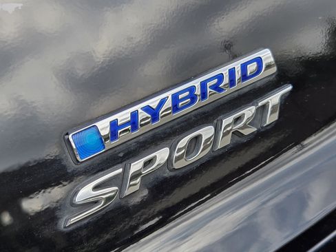 Used 2025 Honda Accord Sport image 32