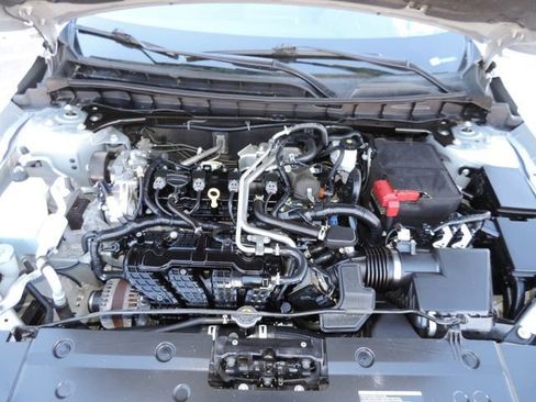 Used 2021 Nissan Altima 2.5 SV image 19