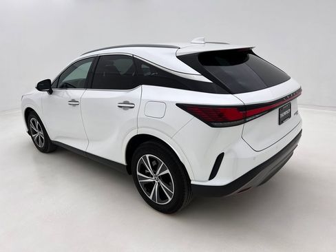 Used 2025 Lexus RX 350 Premium w/ Accessory Package image 9