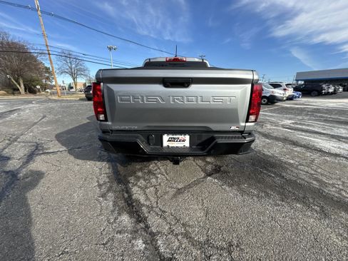 Used 2025 Chevrolet Colorado Trail Boss image 33