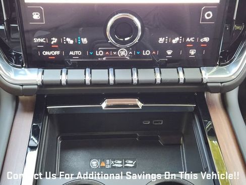 New 2026 GMC Yukon XL Denali w/ LPO, Floor Liner Package AWD/4WD image 14
