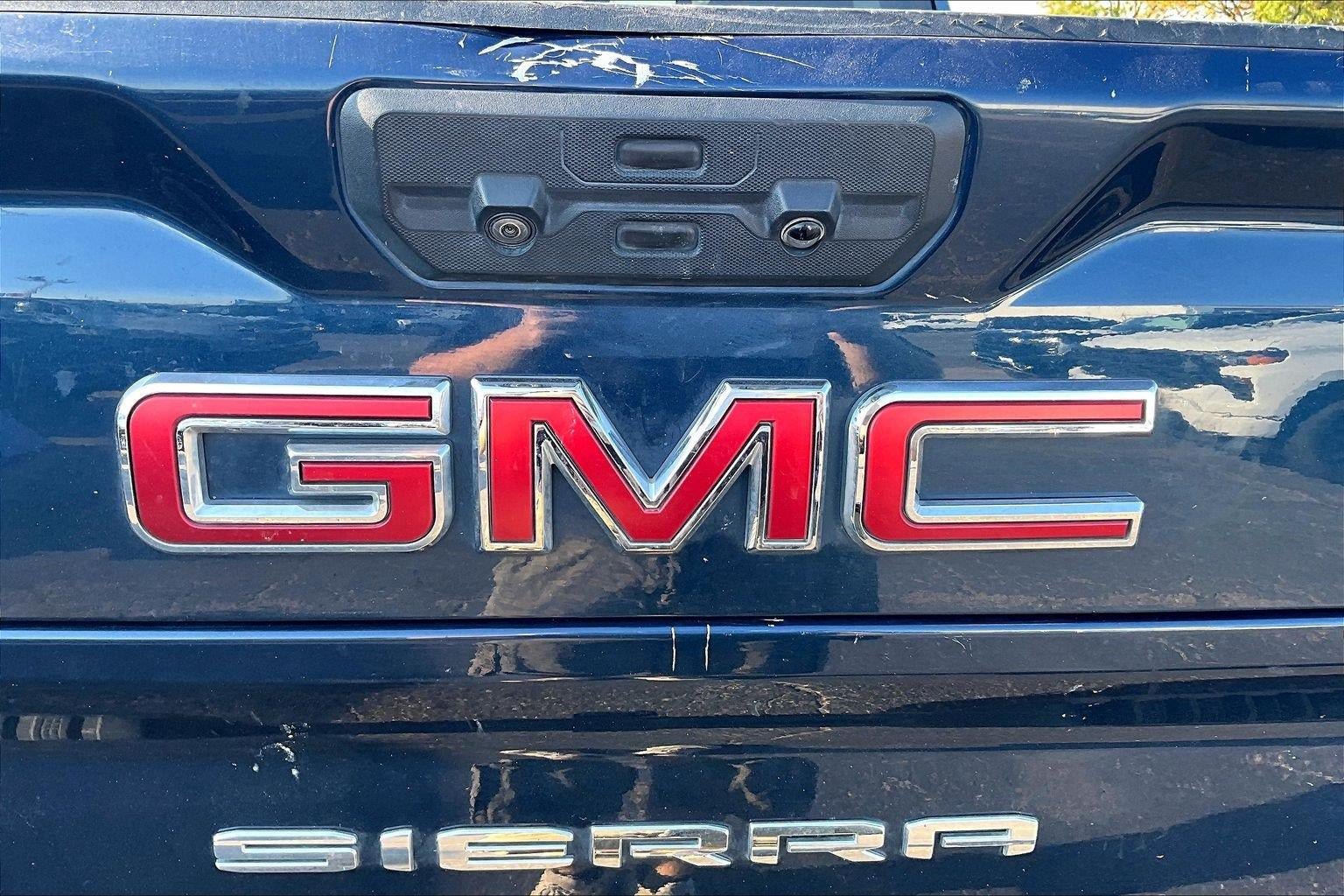 Used 2022 GMC Sierra 2500 AT4 w/ AT4 Premium Plus Package AWD/4WD image 6