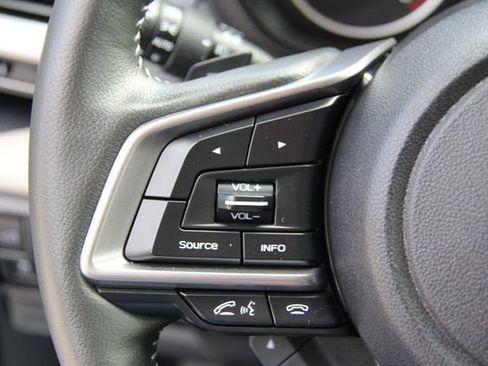 Certified 2022 Subaru Forester Limited image 18