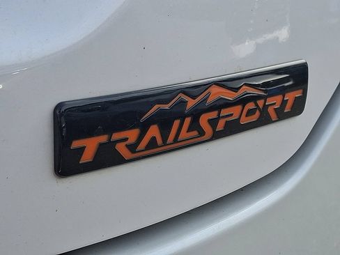 Used 2024 Honda Pilot TrailSport image 30