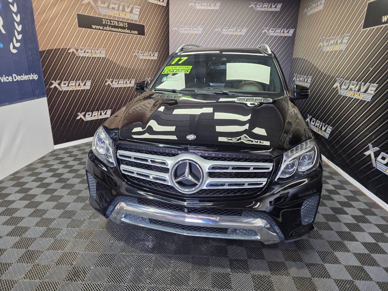 Used 2017 Mercedes-Benz GLS 450 4MATIC w/ Premium Package image 4