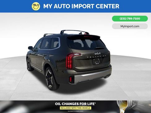 Used 2025 Kia Telluride S AWD/4WD image 5