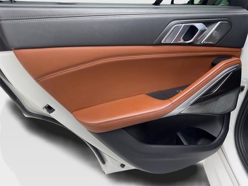 Used 2021 BMW X6 M50i w/ Executive Package image 38