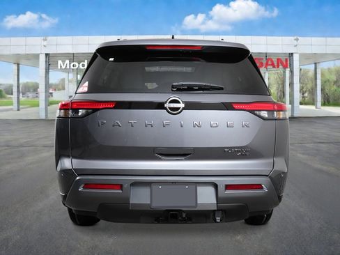 New 2026 Nissan Pathfinder Platinum AWD/4WD image 4