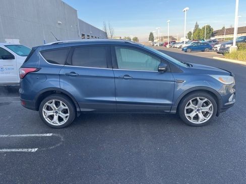 Used 2018 Ford Escape Titanium w/ Ford Safe & Smart Package image 4