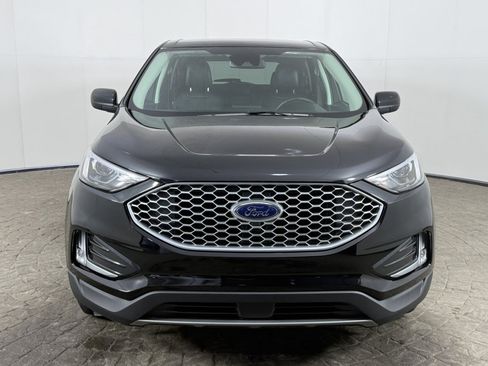 Certified 2023 Ford Edge SEL w/ Convenience Package AWD/4WD image 2
