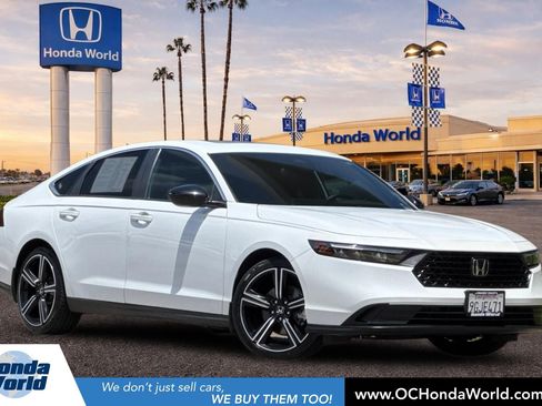Used 2023 Honda Accord Sport image 1