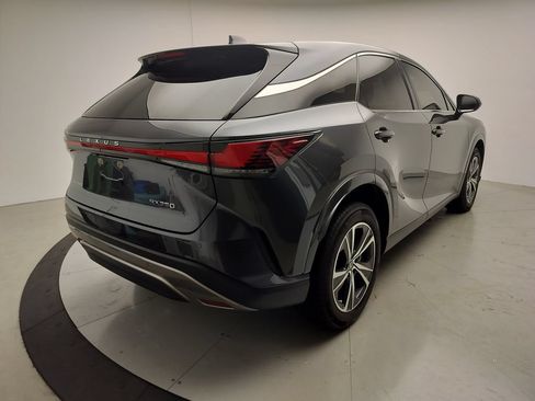 Used 2025 Lexus RX 350 FWD w/ Technology Package image 4
