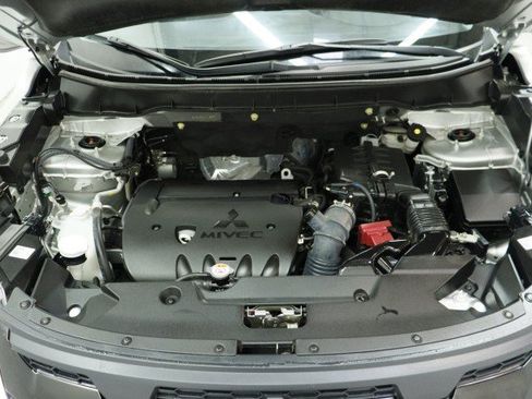 Used 2024 Mitsubishi Outlander Sport AWD image 31