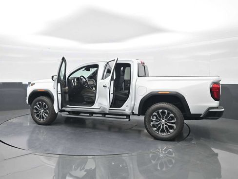 New 2026 GMC Canyon Denali AWD/4WD image 47