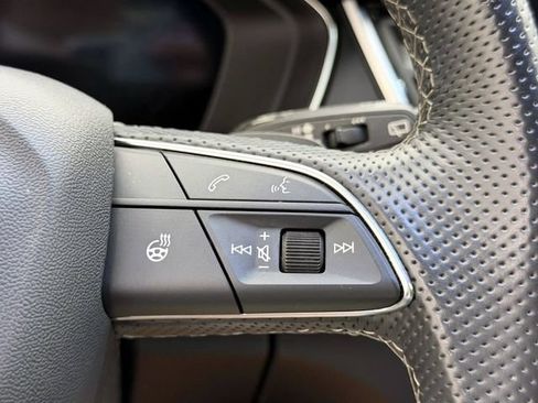 Used 2023 Audi SQ5 Premium Plus w/ Premium Plus Package AWD/4WD image 23