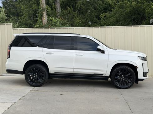 Used 2021 Cadillac Escalade Sport Platinum AWD/4WD image 4