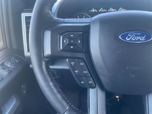 Used 2018 Ford F150 XLT w/ Equipment Group 302A Luxury AWD/4WD image 27
