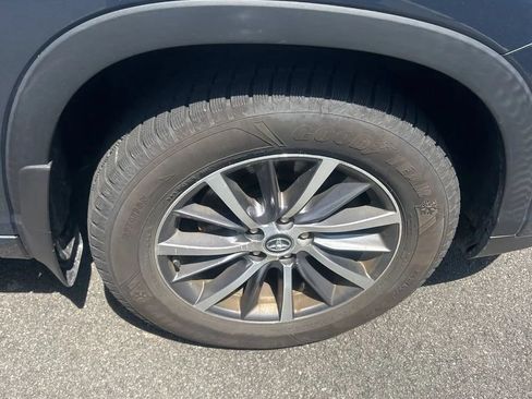 Used 2017 Toyota Highlander XLE AWD/4WD image 20