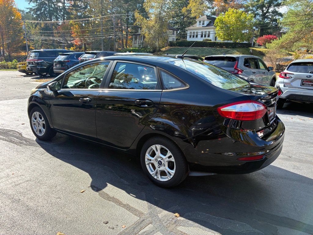 Used 2016 Ford Fiesta SE FWD image 12
