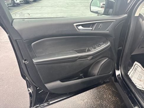Used 2024 Ford Edge SEL image 26