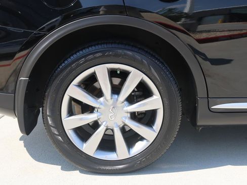 Used 2017 INFINITI QX50 2WD image 8