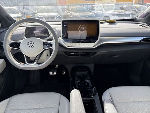 Used 2021 Volkswagen ID.4 1st Edition image 9