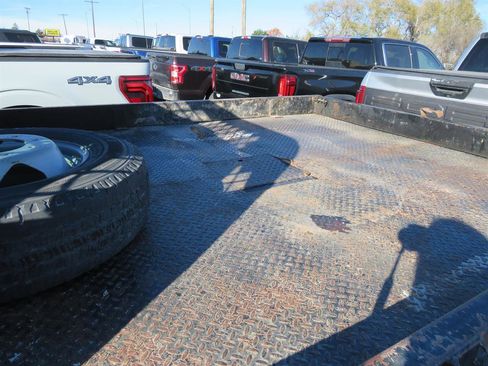 Used 2016 GMC Sierra 3500 4x4 Crew Cab w/ Sierra Convenience Package image 25