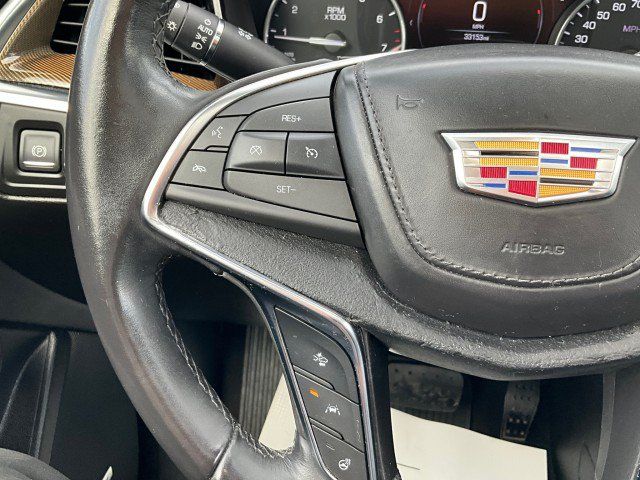 Used 2018 Cadillac XT5 Platinum w/ Driver Assist Package AWD/4WD image 15