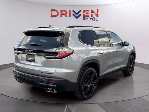 Used 2026 GMC Acadia Elevation w/ Black Edition FWD image 5