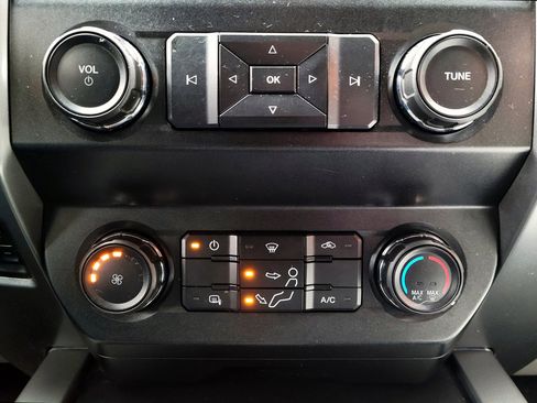 Used 2019 Ford F250 XLT image 13