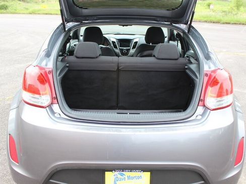 Used 2012 Hyundai Veloster FWD image 13