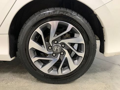 Used 2018 Honda Civic EX image 20